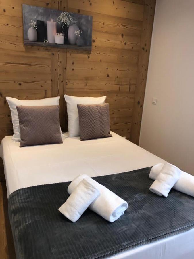 Les Appartements Du Koifhus Colmar Esterno foto